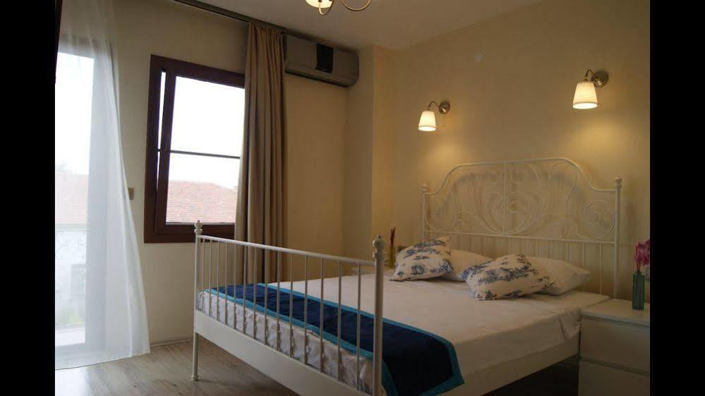 Ender Hotel (Adults Only) Ayvalı Exterior foto